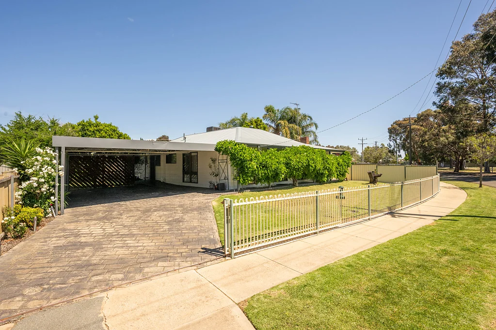 22-24 Rodney Park Avenue, Mooroopna, VIC 3629