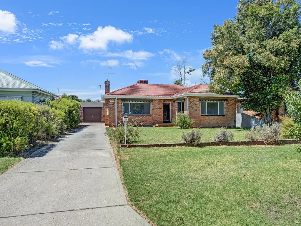 Stylishly Renovated Family Home in Sought-After North Albury