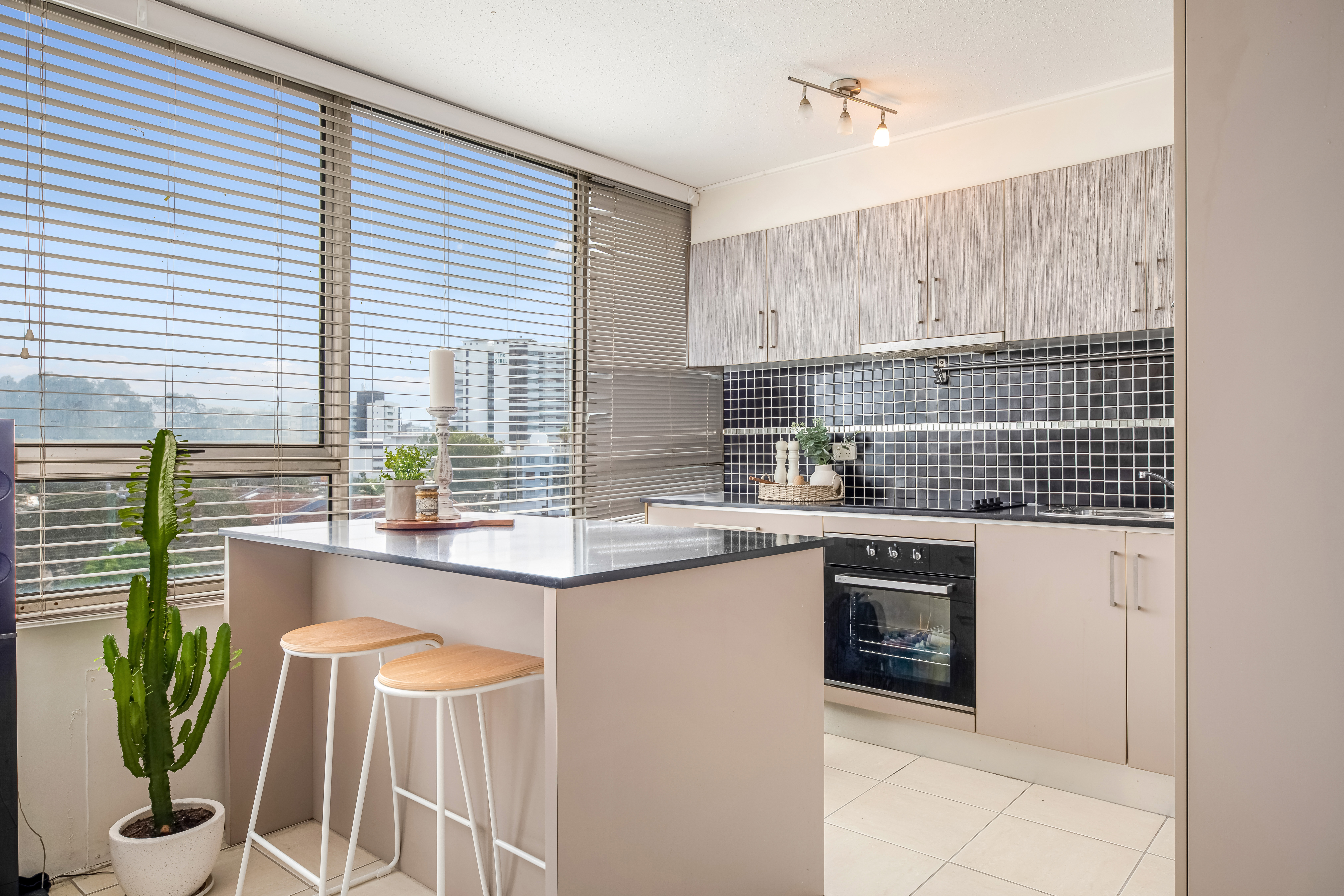 UNIT 60 24 WIRRAWAY ST, ALEXANDRA HEADLAND QLD 4572, 0房, 0浴, Unit