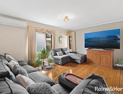 8 Pardalote Street, Ingleburn, Macarthur Region, 3 침실, 2 욕실, House