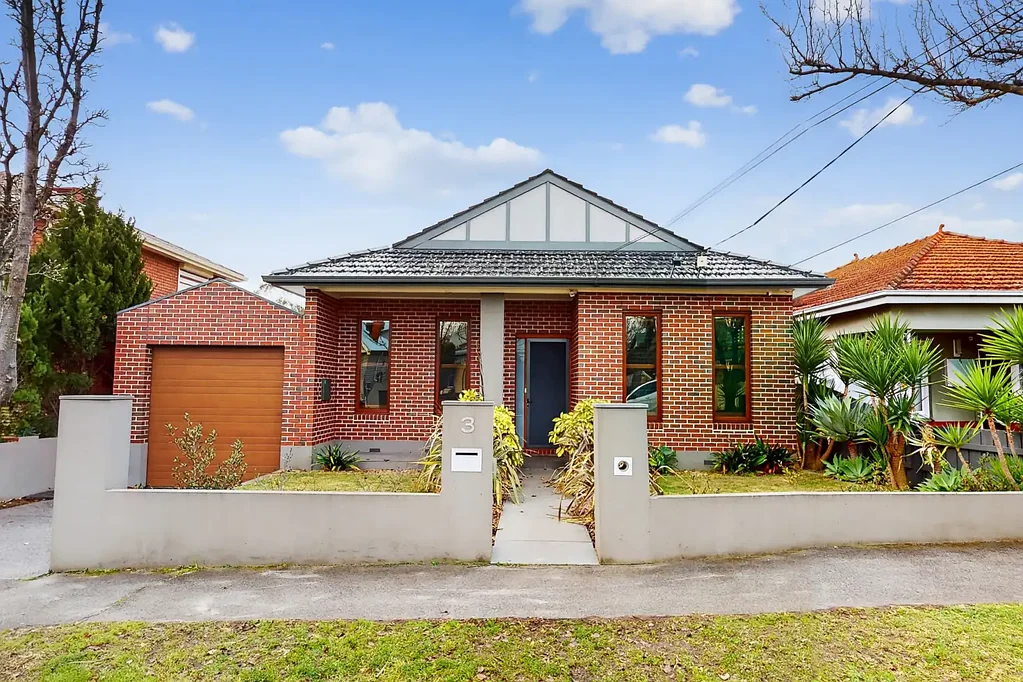 Quality Family Home- Electricity, Water and Wi Fi included