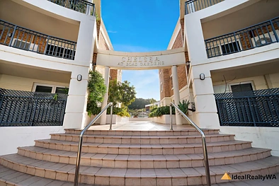 West Perth 3房  Stylish Ground Floor Living with Dual Courtyards in the Heart of West Perth