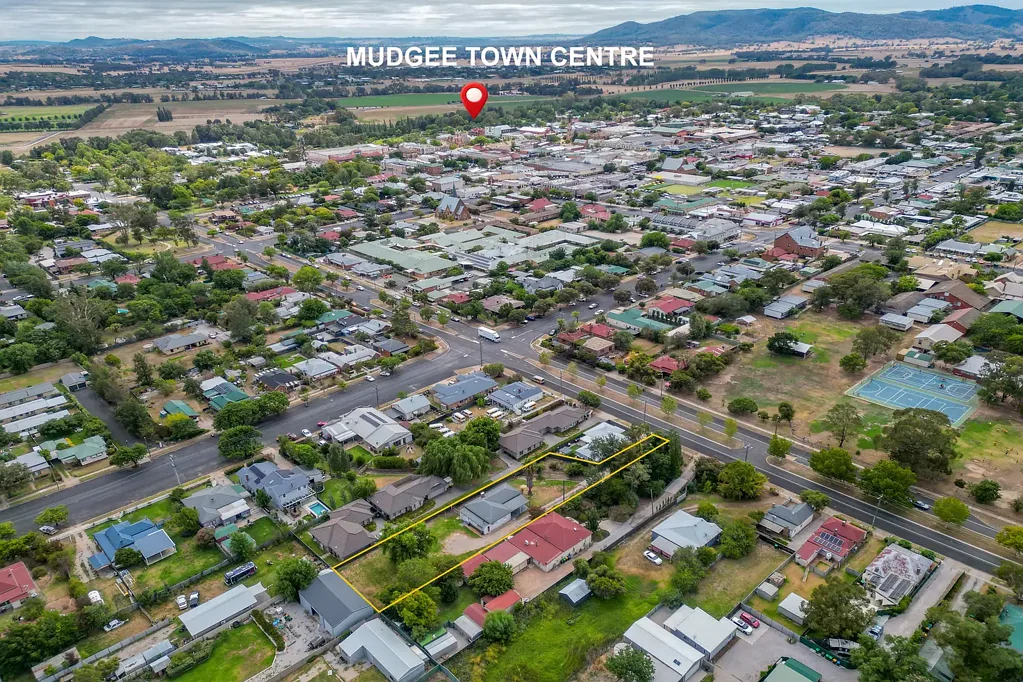 Mudgee 3房  FANTASTIC FAMILY HOME