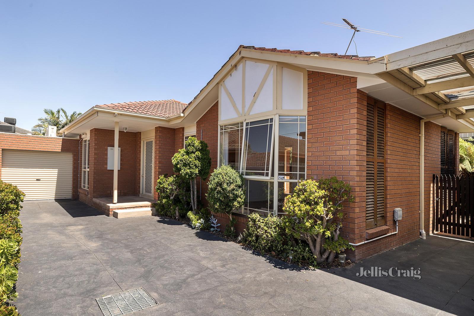 UNIT 2 42 MURRAY RD, MCKINNON VIC 3204, 0房, 0浴, House