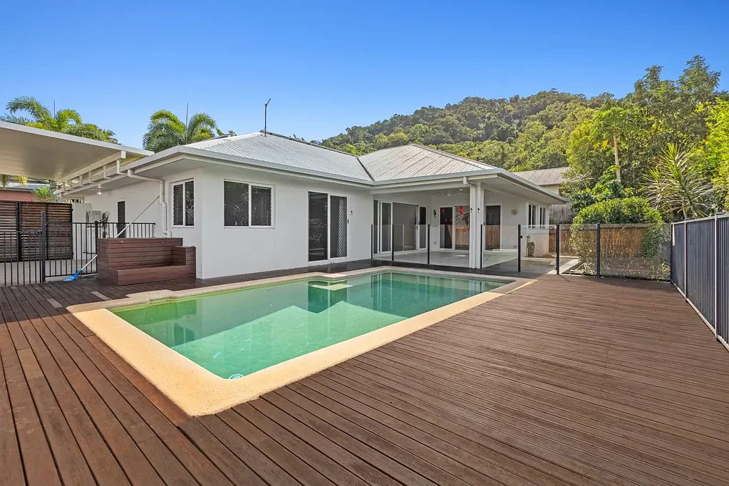 RENT IN PARADISE | Trinity Beach