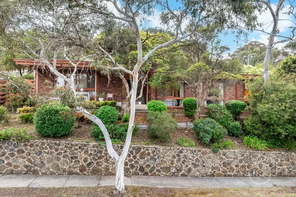 67 Henry Street, Eltham, VIC 3095