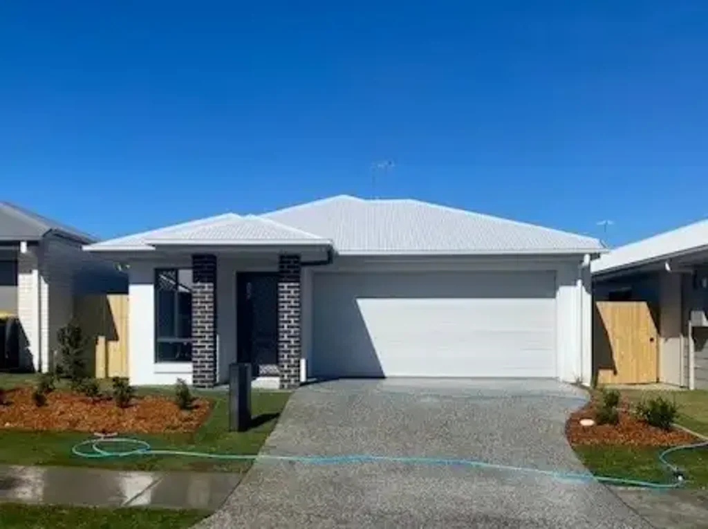 Brand New - Big family home