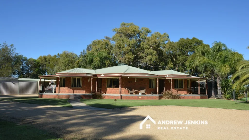 Koonoomoo Unique 60 Acre Koonoomoo Farmlet