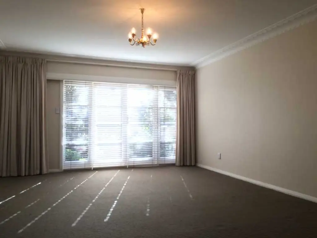2 Bedrooms unit in Remuera