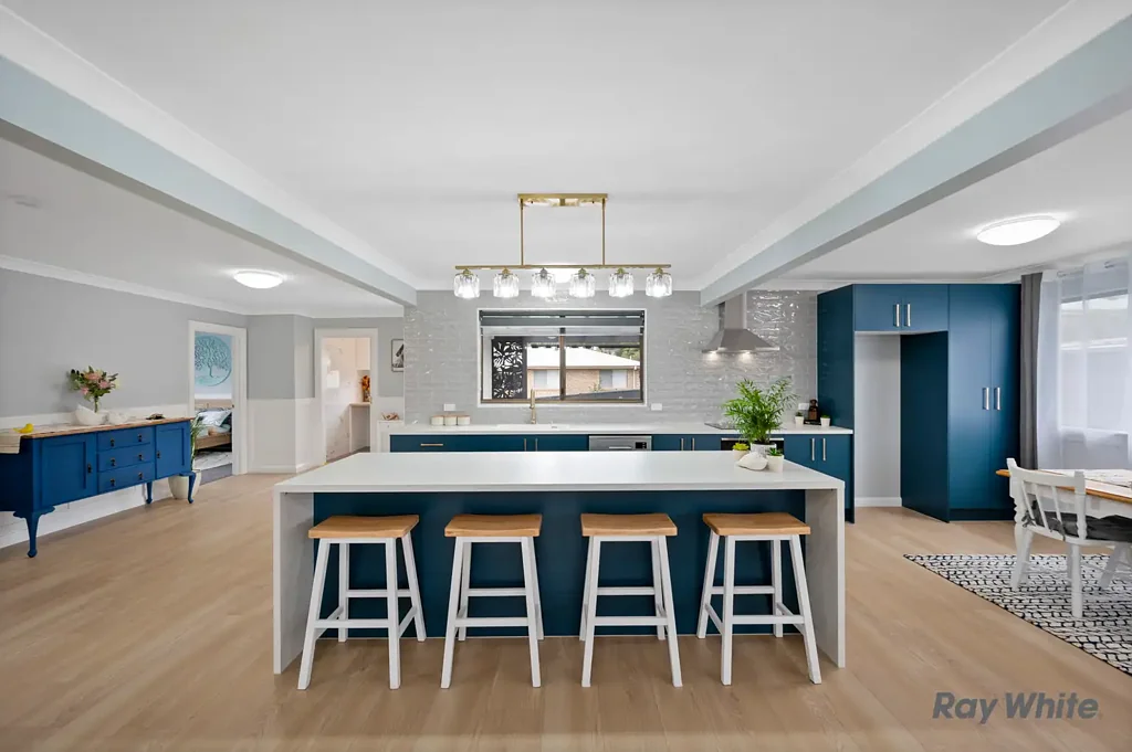 65 Pacific Road, Surf Beach, NSW 2536