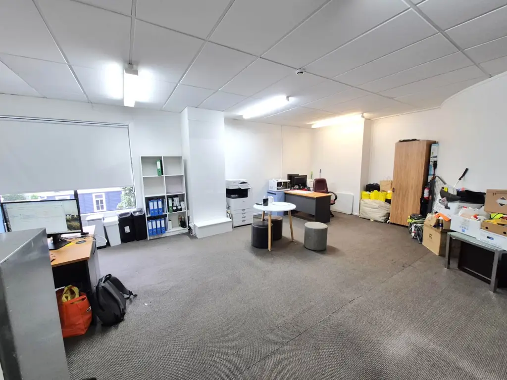 Mount Eden  SMALL AFFORDABLE OFFICE ON DOMINION ROAD