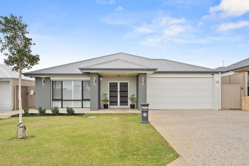 Baldivis 5 Bedroom QUALITY AND STYLE IN THIS MAGNIFICENT HOME