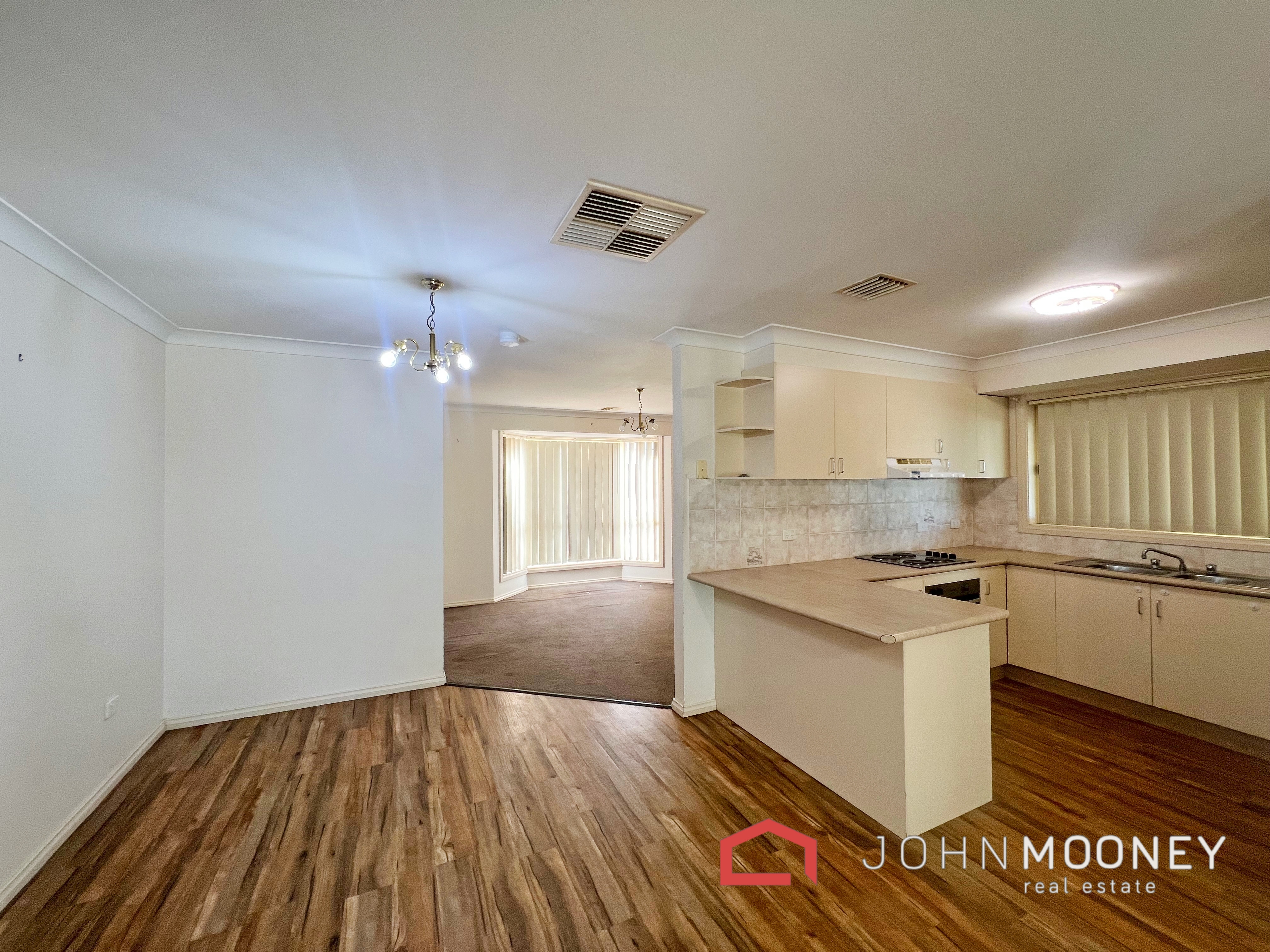 4 TIKKI PL, GLENFIELD PARK NSW 2650, 0 कमरे, 0 बाथरूम, House