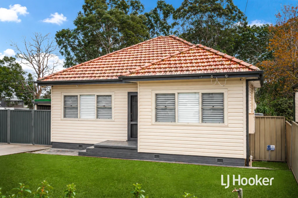 Beautiful Home, Great Location