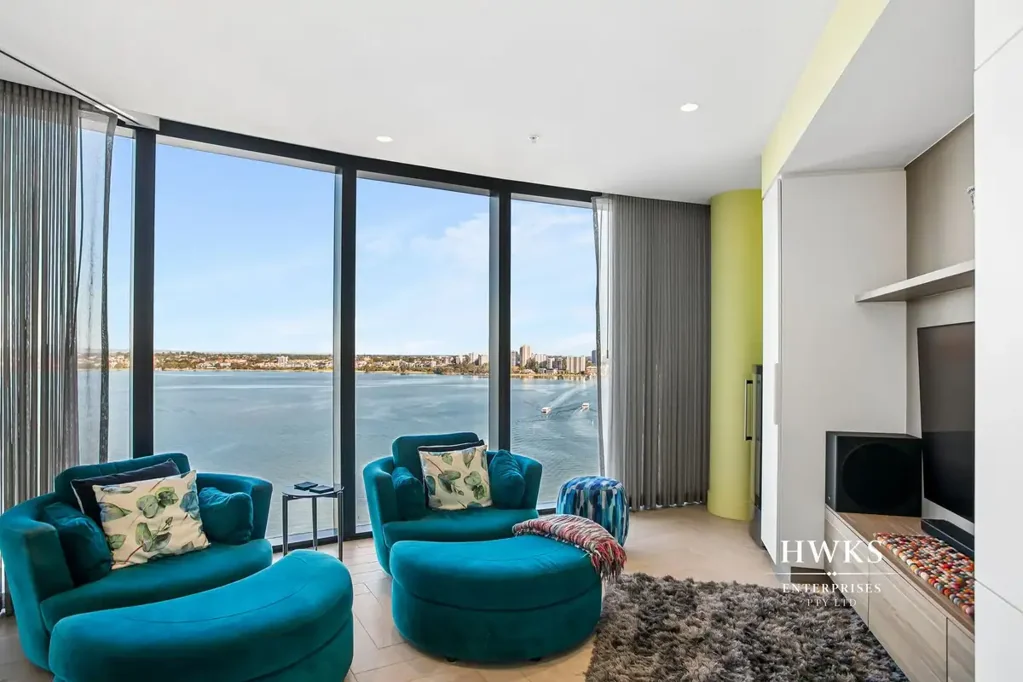 Perth 3कमरा The View You Never Get Used To —Three Bedrooms, One Unforgettable Outlook!