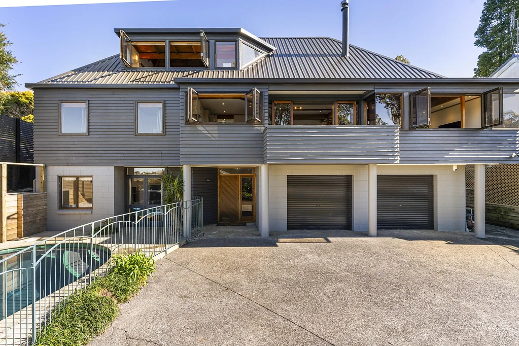 Birkenhead 4 Bedroom Peace, Privacy & Panoramic Views