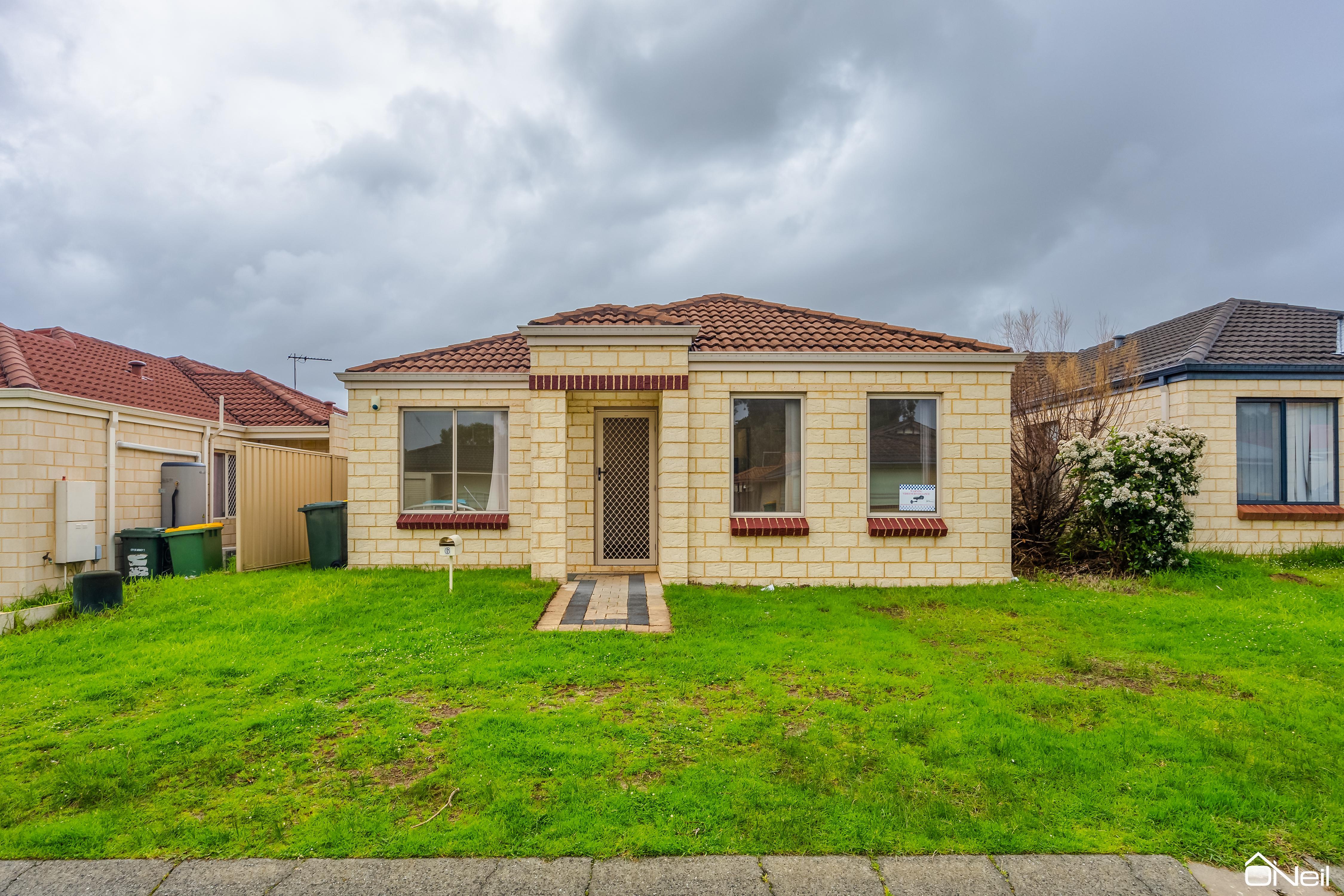 UNIT 6 13 DEVONSHIRE TCE, ARMADALE WA 6112, 0 habitaciones, 0 baños, House