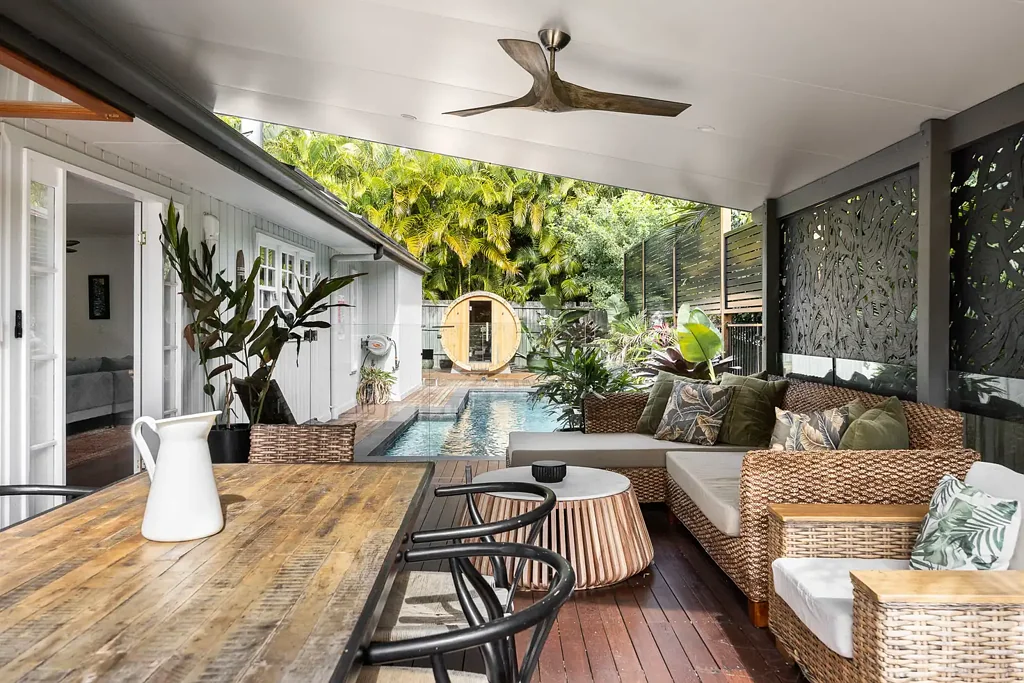 Mount Coolum 3બેડરૂમ Balinese Style Retreat with Pool and Sauna, Minutes from Beach