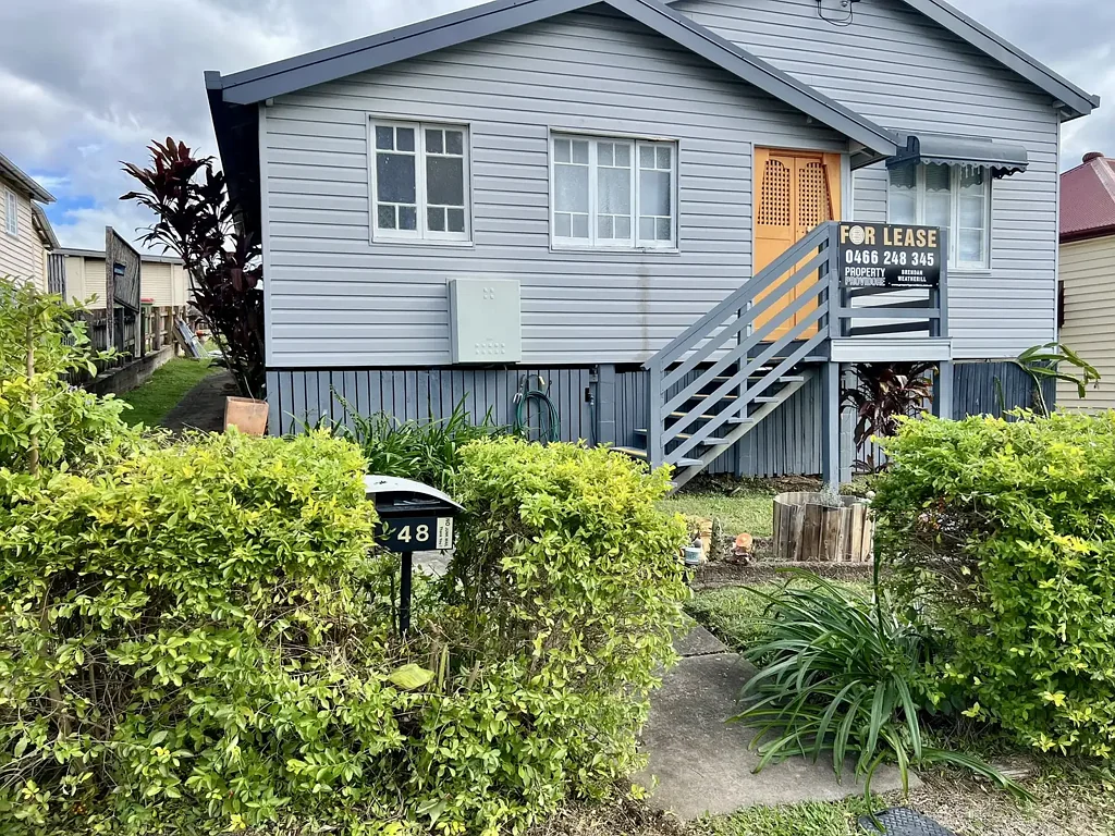 Gympie 4房  Residential Charm, Commercial Potential, Prime Location, Leasing Opportunity
