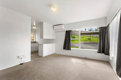 Sunny Brick & Tile End Unit