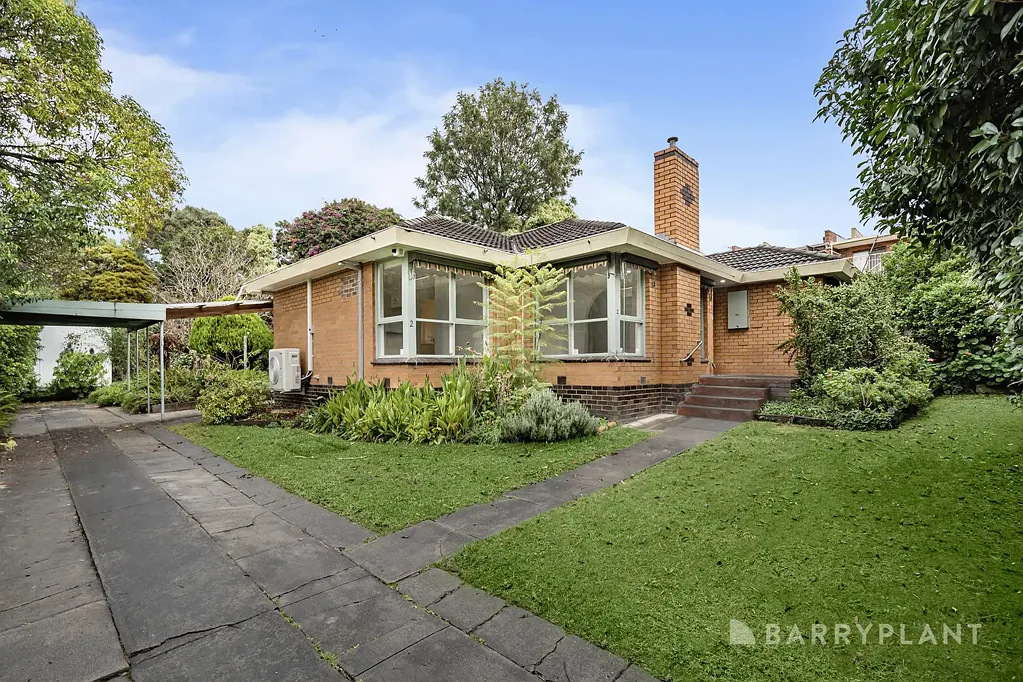 Short term 9 months with monthly tenancy thereafter