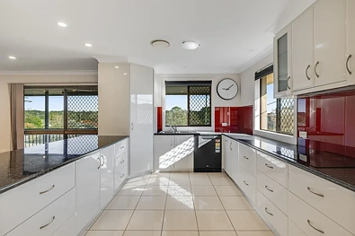 66 High Street, Rangeville, QLD 4350, 5 Bedrooms, 2 Bathrooms, House