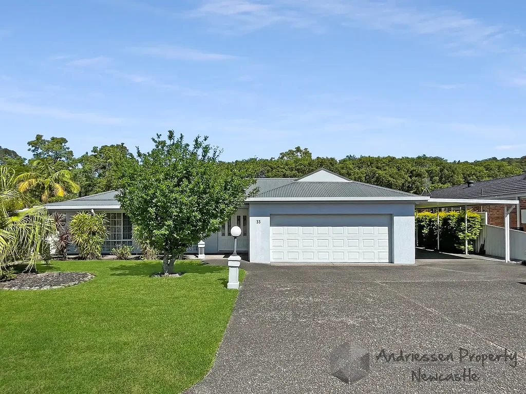 33 Colton Crescent, Lakelands, NSW 2282
