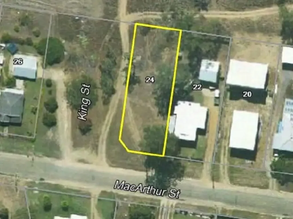 24 Macarthur Street, Collinsville, QLD 4804