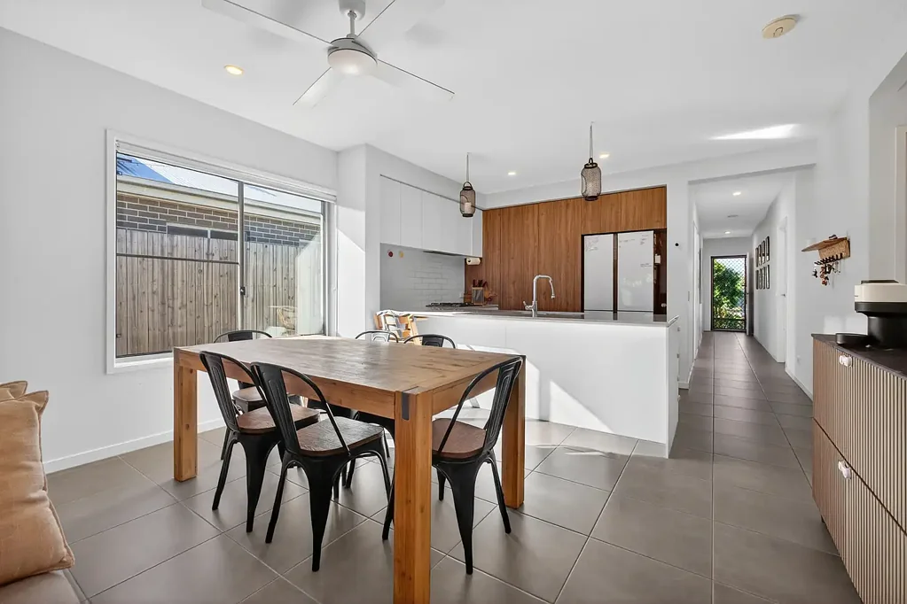 98 Grahams Road, Strathpine, QLD 4500