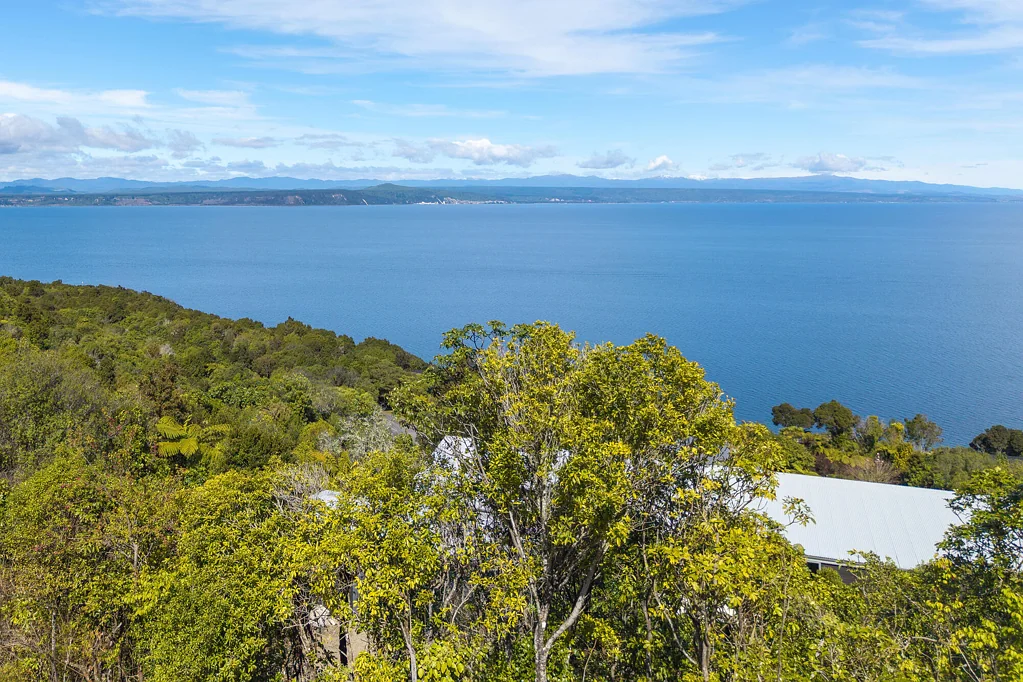 Acacia Bay  Superior Site