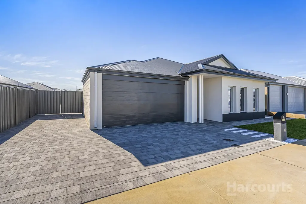 South Yunderup 6 Slaapkamer Luxury Without the Wait - Designed to Impress, Built to Last
