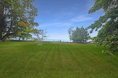 Flying Fish Point 5Habitaciones 647m² Beachfront Dual-Living Home-5 Brm, Lifestyle /Income Potential-Offers from $799K