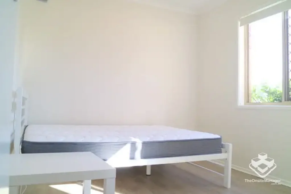 Private & Convenient Townhouse Living in Sunnybank Hills