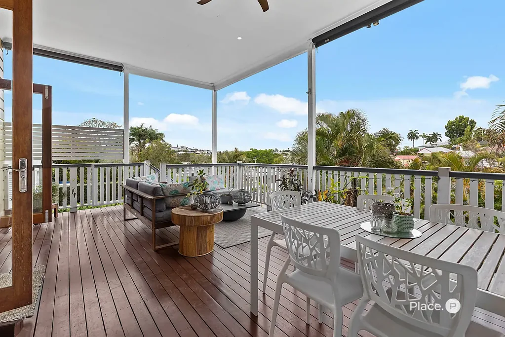 Norman Park 3部屋 Elegant character home in Norman Park’s coveted Poet’s Corner enclave
