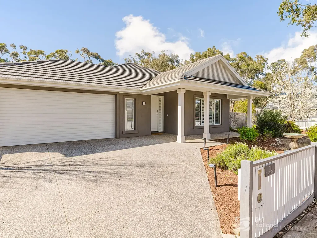 11 JAMIESON COURT, Eynesbury, VIC 3338