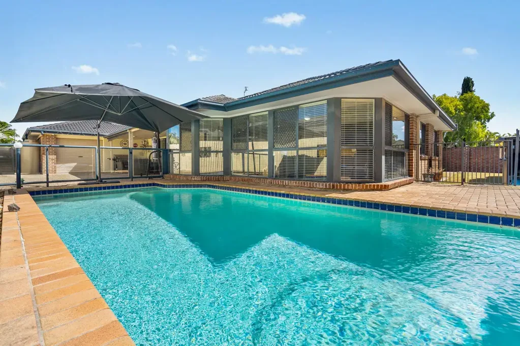 2 Audrey Avenue, Helensvale, QLD 4212