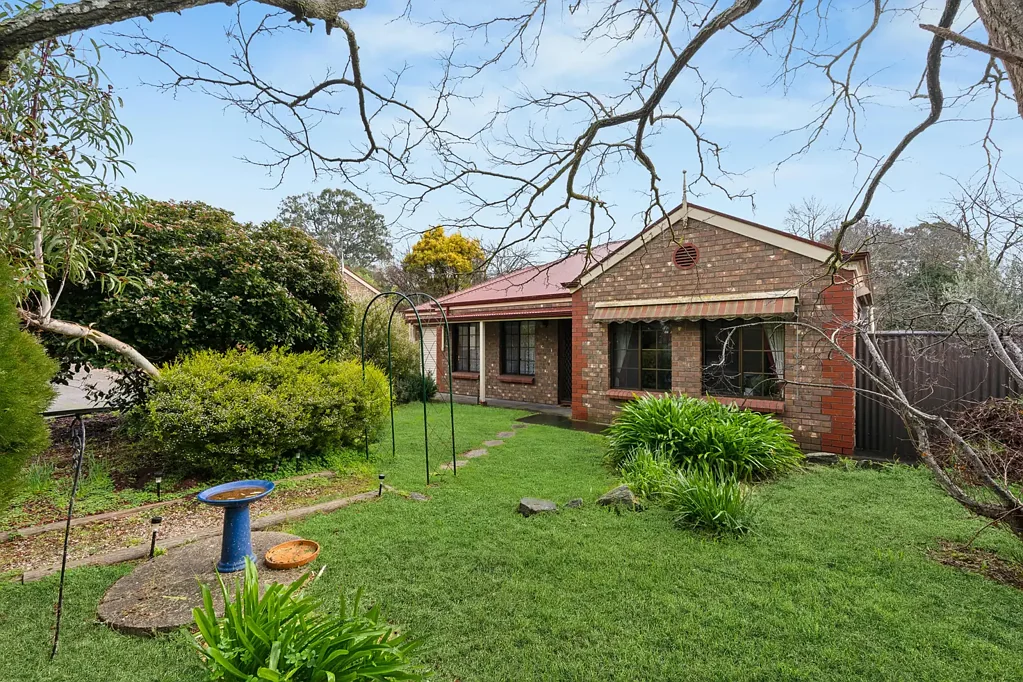 Nairne 2Kwarto Prime Location in the Heart of Nairne