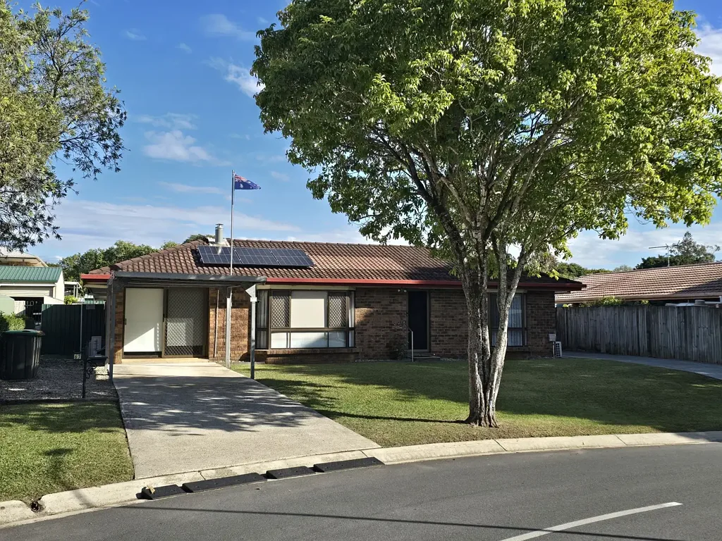Spacious 4-Bedroom Home - Comfort, Convenience & Room for Everyone