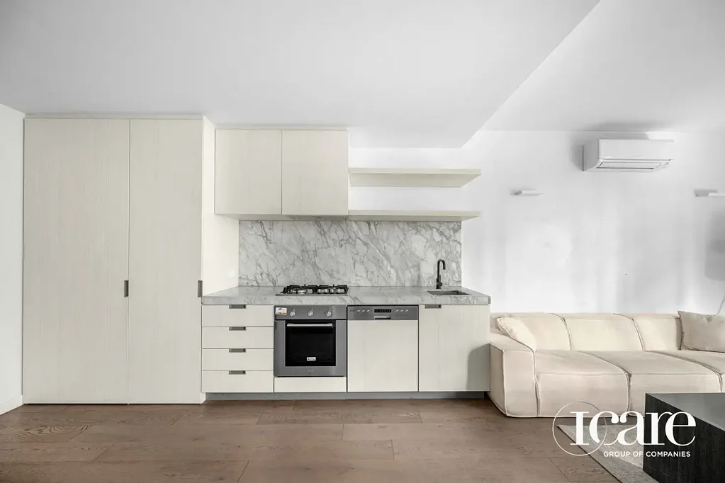 Brilliant 1 Bedroom at North Melbourne
