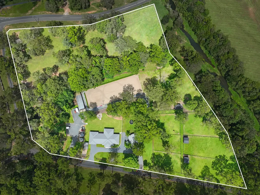 25 Thendara Dr, Mount Nathan, QLD 4211
