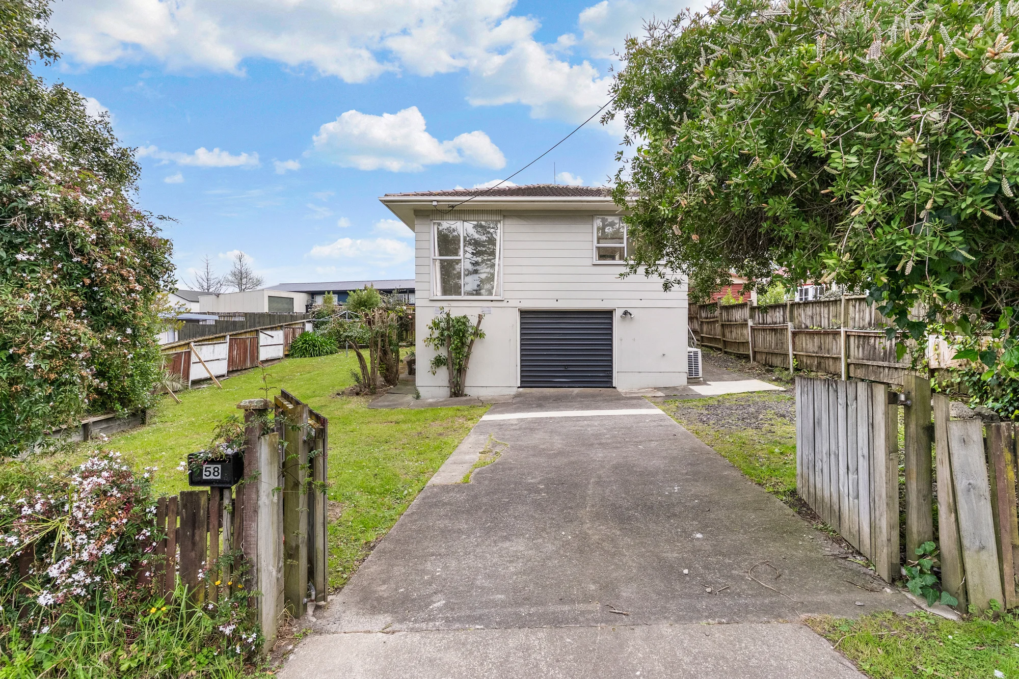 58 Makora Road, Massey, photo 16