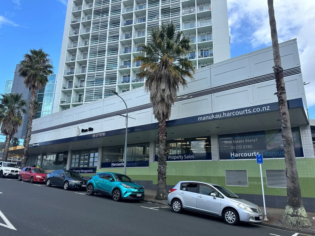 Manukau Ground Floor Office with Secured Parking