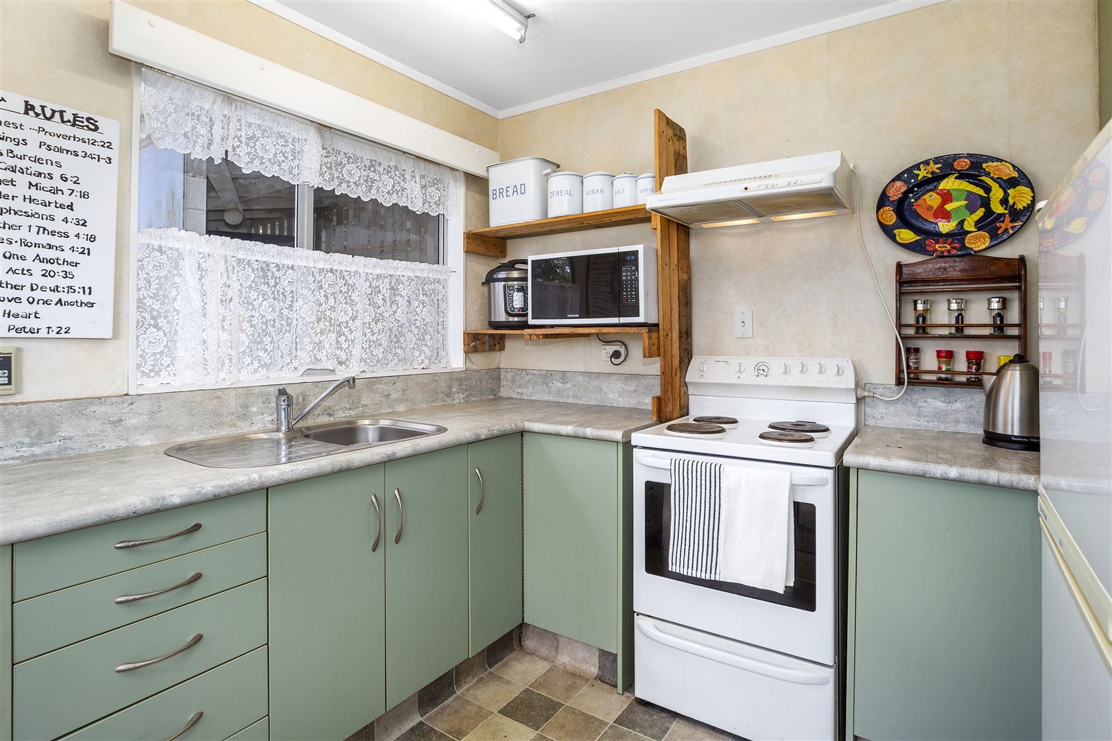 8 Hollydale Grove, Churton Park, Wellington, 3 Bedrooms, 0 Bathrooms