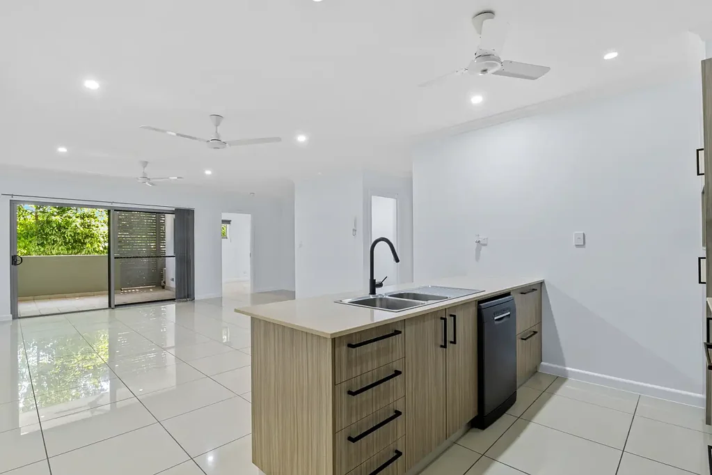 Freshly Updated Modern Living - Stylish 2-Bedroom Apartment in Coconut Grove
