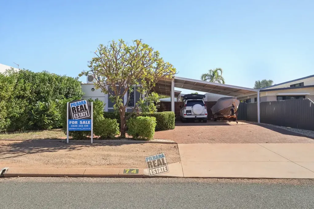 Relaxed family living in a well located home