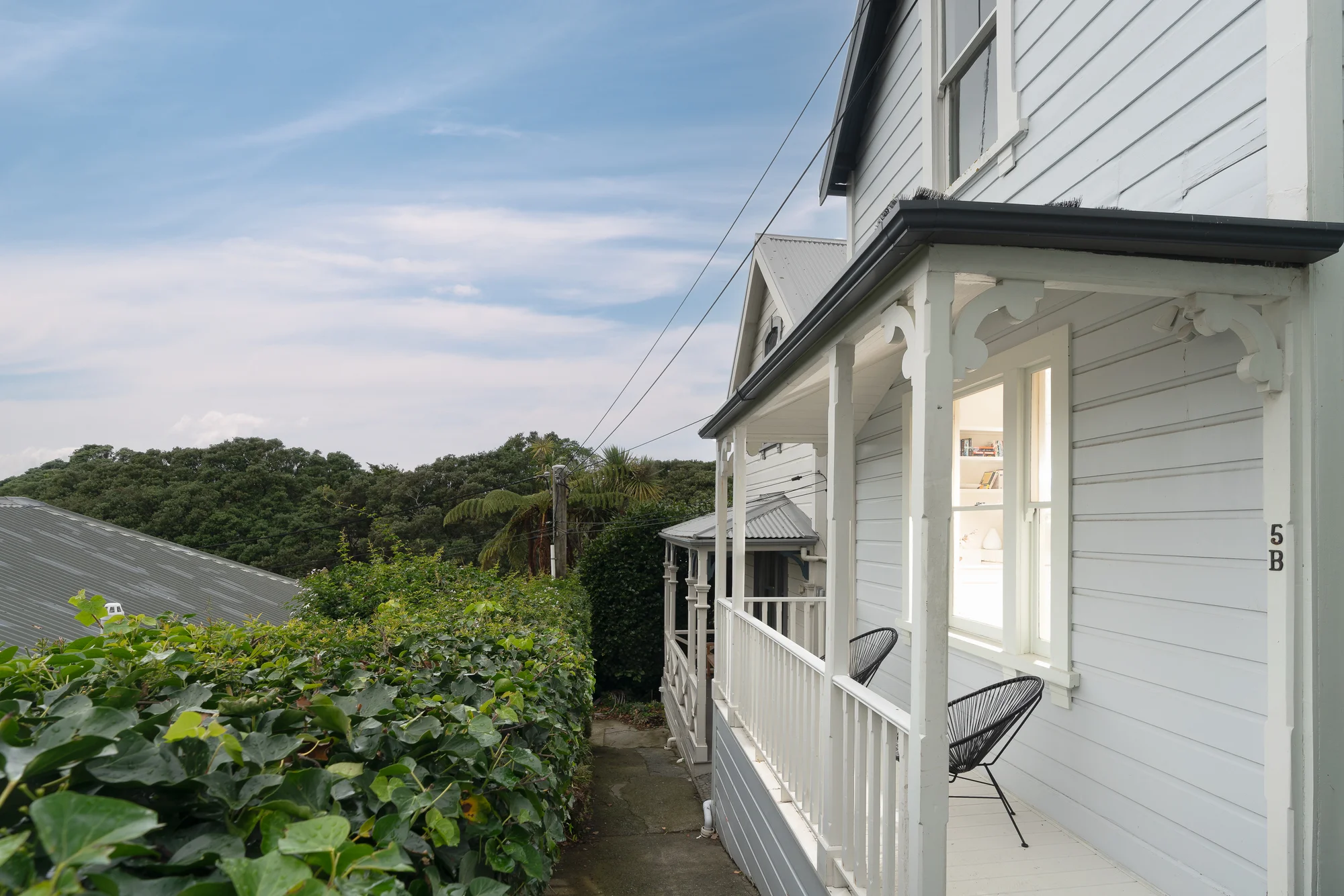 Thorndon 2 Bedroom ULTRA CUTE CITY COTTAGE