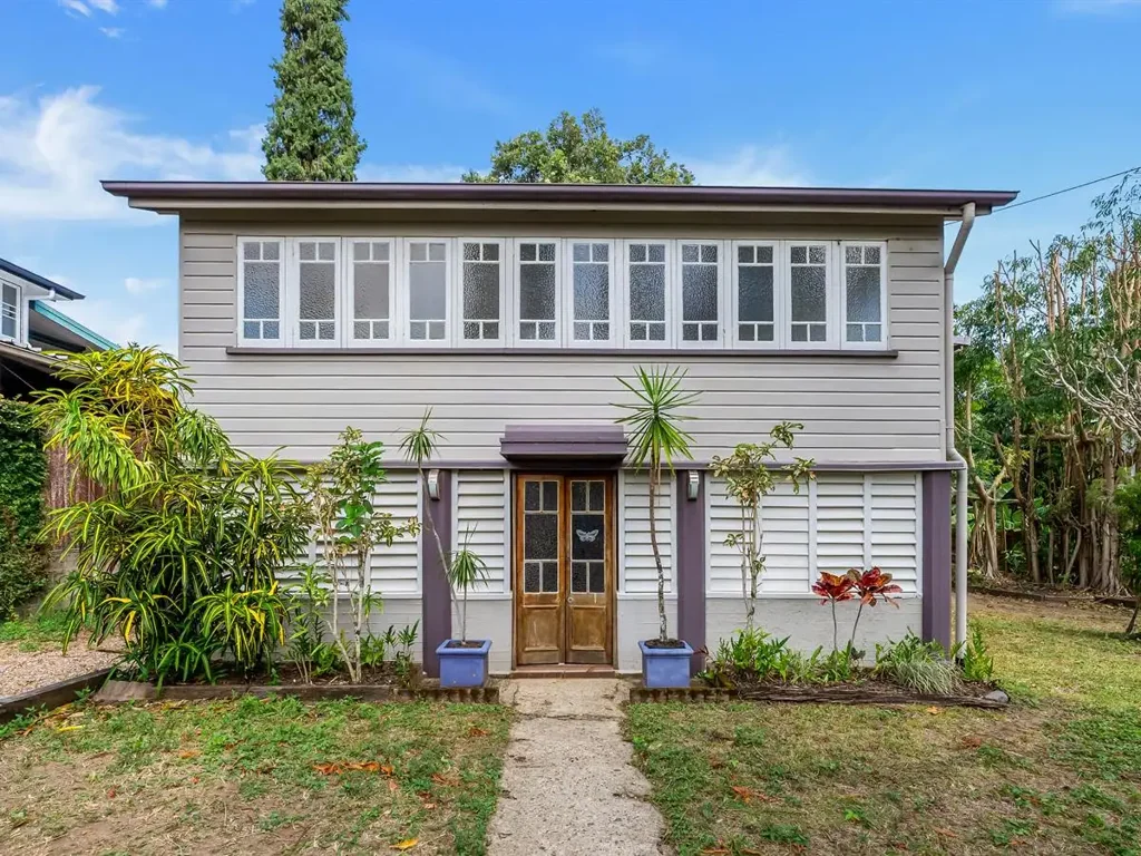 14 Dalziel Street, Stratford, QLD 4870