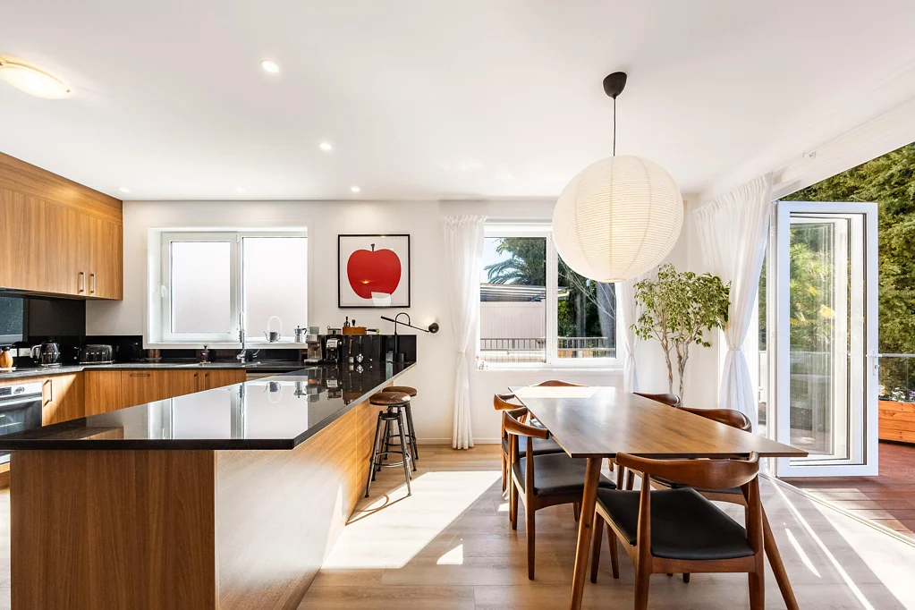 Birkdale 4 Slaapkamer Your Private Modern Oasis Awaits