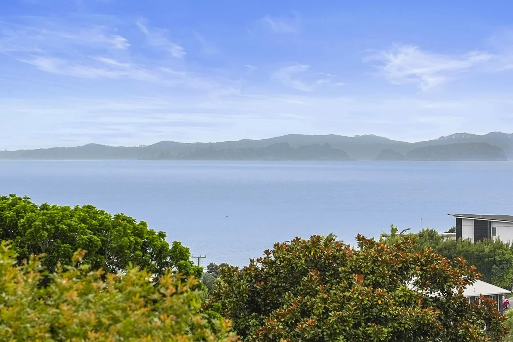 11 Vista Motu, Red Beach, Rodney, Auckland
