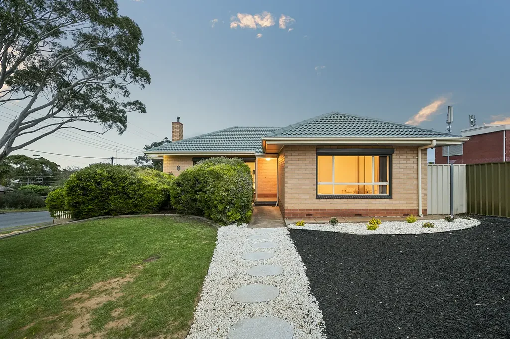 Reynella 3Kwarto Character, Comfort & a Corner Block